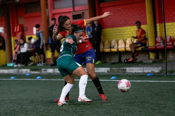 Unión Española frustra a Santiago Wanderers con empate