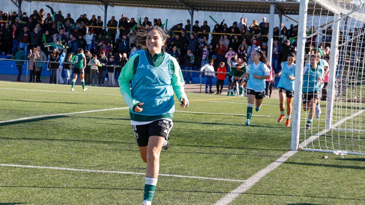 Bárbara Santibáñez dejará Cacereño luego de cinco temporadas