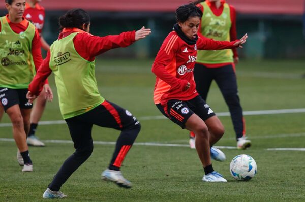 Fernanda Pinilla proyecta a La Roja: “Hay que ir partido a partido”