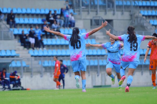 Deportes Iquique sorprende tras derrotar a Universidad de Chile