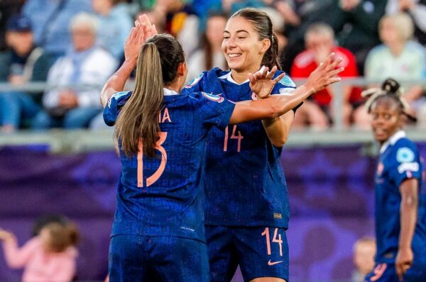 Inglaterra reacciona y Francia se consolida en la Eurocopa