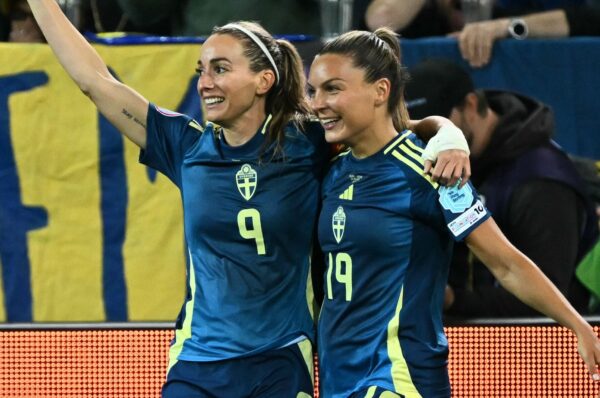 Alemania y Suecia avanzan a cuartos de la Eurocopa con autoridad