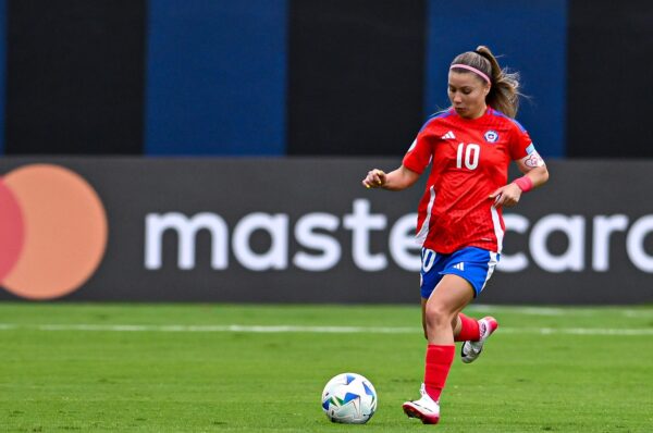 Yanara Aedo dispara tras la derrota de Chile en Copa América y exige VAR