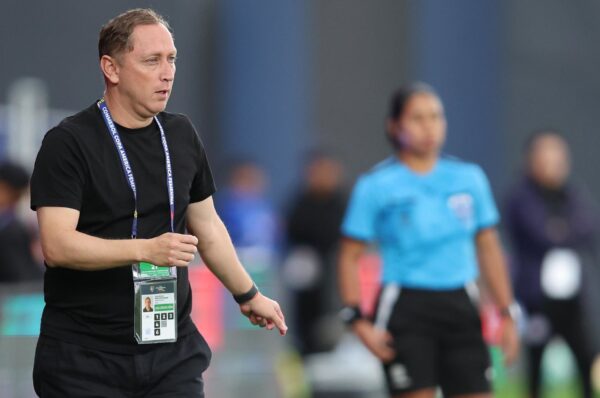 Luis Mena descarta renunciar a La Roja tras el fracaso en Copa América