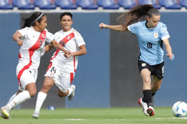 Uruguay derrota con lo justo a Perú en la Copa América 2025