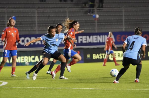 Chile cae ante Uruguay y se queda sin semifinales de Copa América