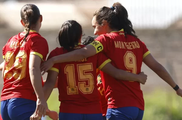 Unión Española es implacable en goleada sobre Audax Italiano