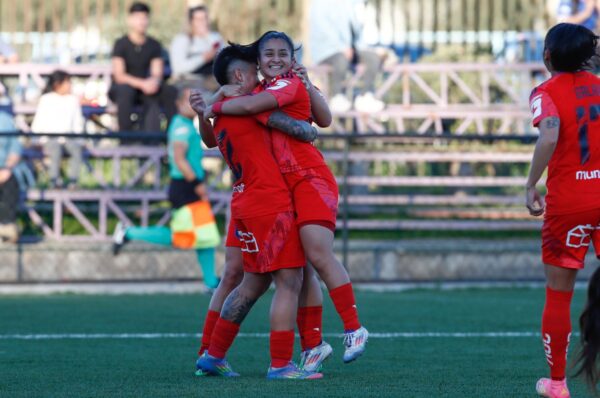 Universidad de Chile resuelve sobre el final y vence a Deportes Recoleta