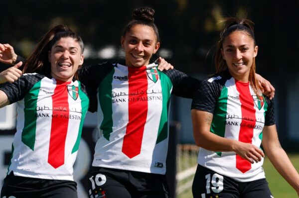 Palestino se afirma con goleada sobre Everton