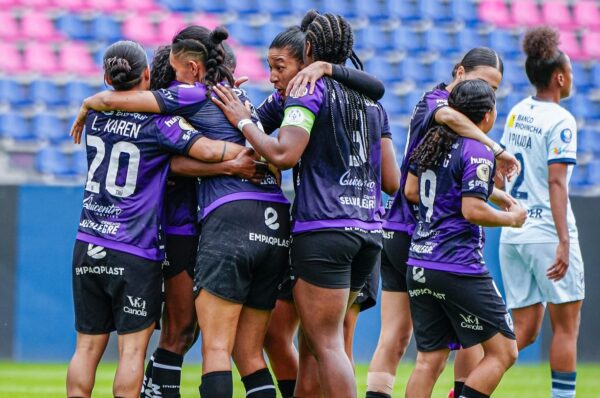 Fernanda Araya es finalista en Ecuador con Independiente del Valle