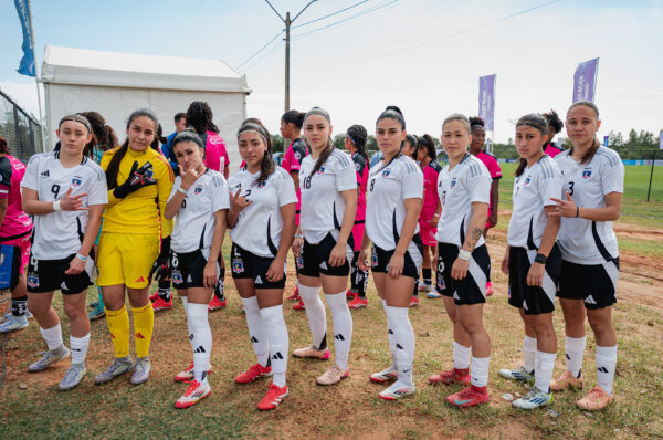 Colo-Colo cae a manos de Olimpia en la Fiesta Conmebol Evolución