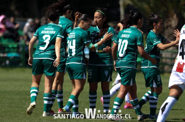Santiago Wanderers despide el 2025 con victoria ante Palestino