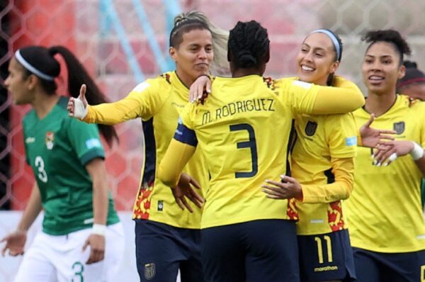 Ecuador golea a Bolivia en el debut de la Liga de Naciones