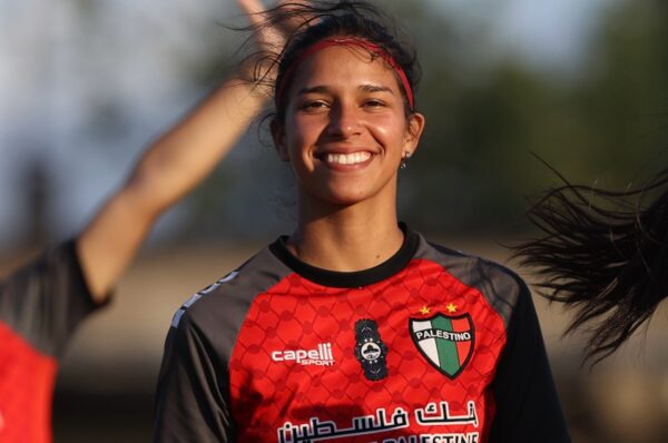 Sabrina Clavijo se despide de Palestino rumbo a 2026