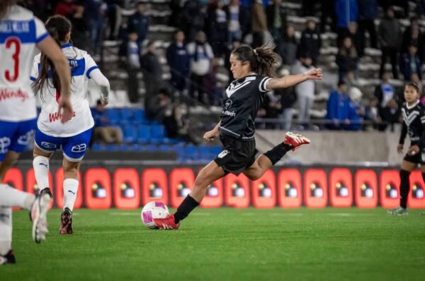 Emilia Pastrián se suma a las bajas 2026 de Santiago Morning