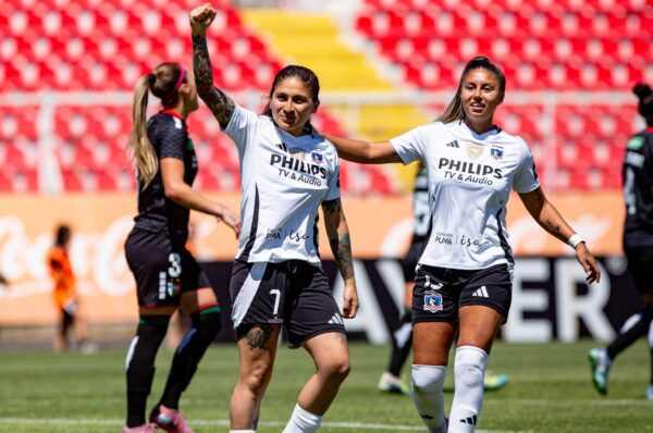 Colo-Colo golea a Palestino en el inicio de los play-offs