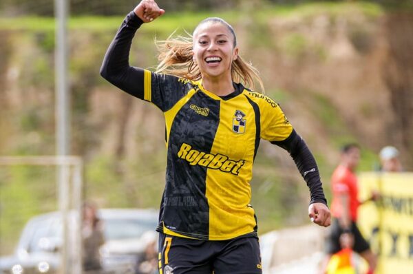 Claudia Salfate cierra su paso por Coquimbo Unido para 2026