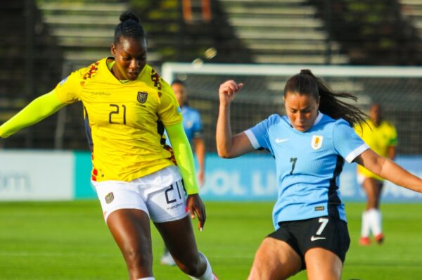 Uruguay y Ecuador cierran un abúlico empate por Liga de Naciones