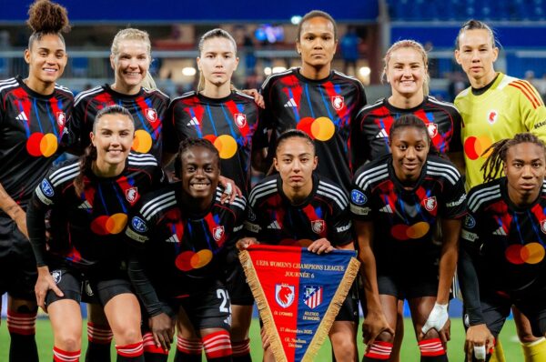 OL Lyonnes golea a Atlético de Madrid y clasifica a cuartos de UWCL