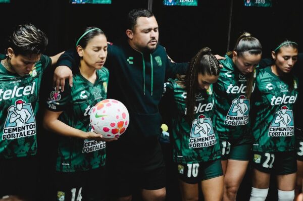 La agenda de chilenas por el mundo del 31 de enero y 1 de febrero