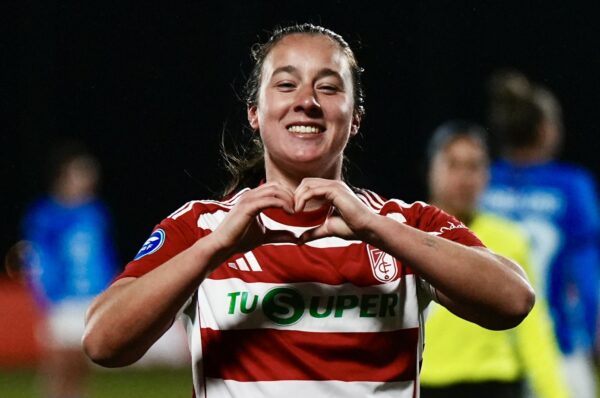 Sonya Keefe vuelve al gol luego de tres meses en Granada
