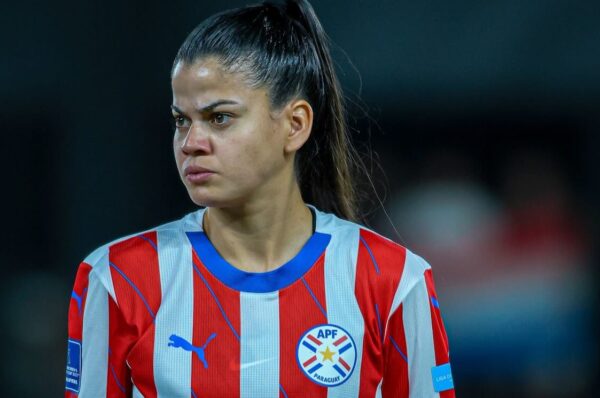Dahiana Bogarín sufre el corte del ligamento cruzado anterior con Paraguay