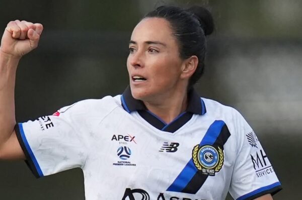 María José Rojas anota su primer gol de vuelta en Salisbury Inter