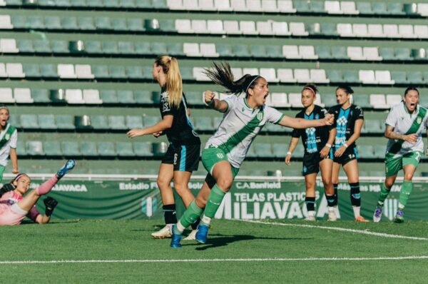 Banfield supera a San Luis en Argentina con gol de Macarena Ávila