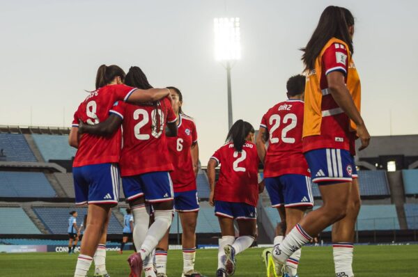 La Roja pide enfrentar a Ecuador en el Estadio Nacional