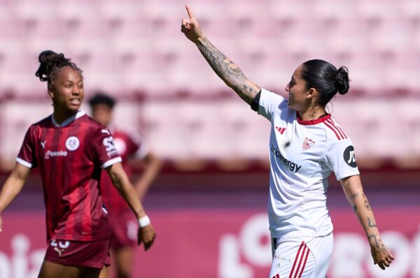 Millaray Cortés marca con Sevilla y llega inspirada a La Roja