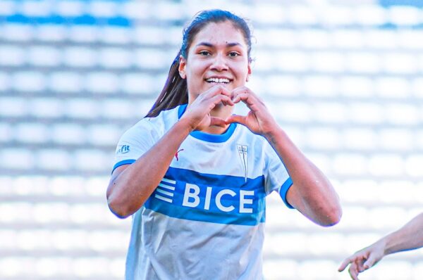 Universidad Católica vuelve al triunfo frente a Huachipato