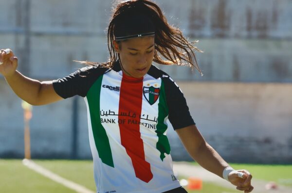 Paloma Bustamante es baja en Palestino por rotura del ligamento cruzado anterior