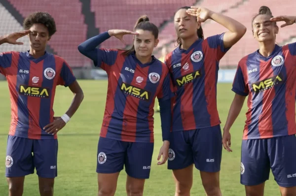 Laura de La Torre y Valentina Núñez a tercera fase de Copa de Brasil