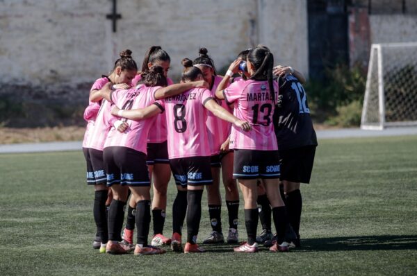 Magallanes vuelve al triunfo frente a Deportes Recoleta