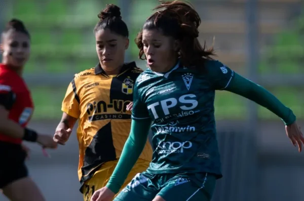 Coquimbo Unido vence a Santiago Wanderers y sigue en alza