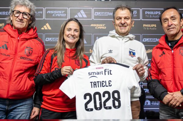 Tatiele Silveira sella su renovación con Colo-Colo hasta 2028