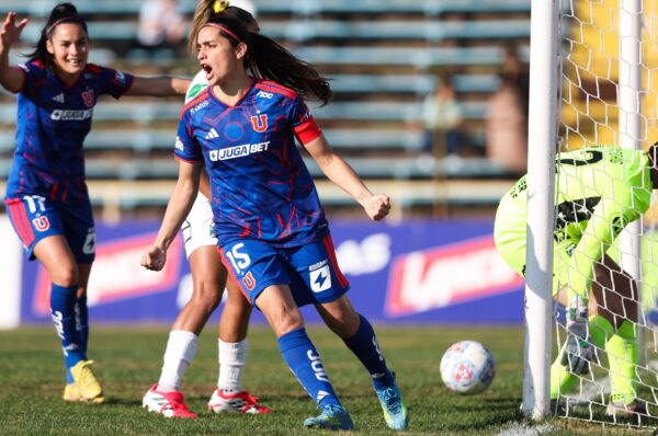 Universidad de Chile pasa por encima de Deportes Temuco