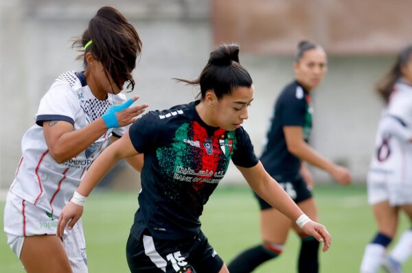 Deportes Recoleta da el golpe en La Cisterna ante Palestino