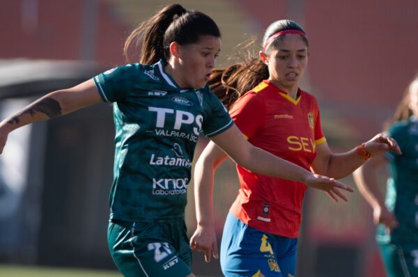 Unión Española y Santiago Wanderers igualan sin goles en Santa Laura