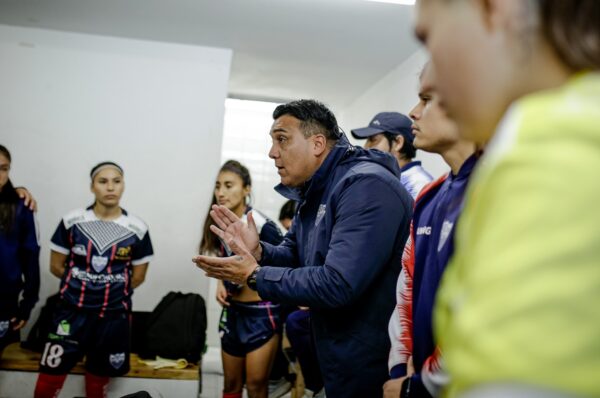 Sergio Quinteros deja de ser DT de Deportes Recoleta
