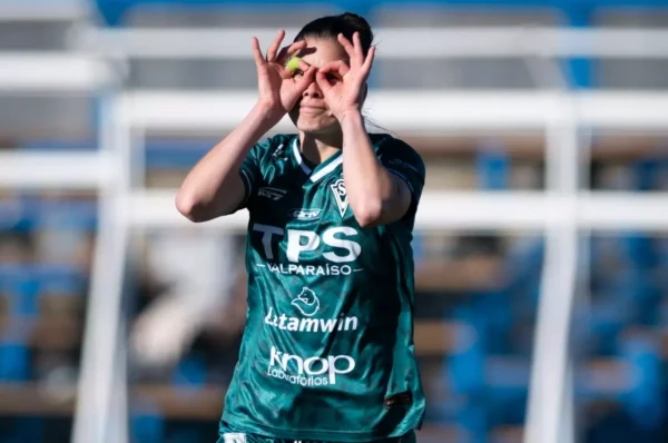 Santiago Wanderers se hace fuerte y vence a Deportes Iquique