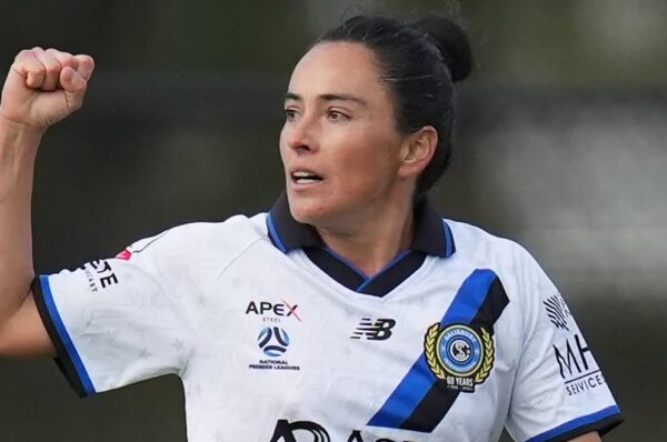 María José Rojas cierra con gol la fase regular en Australia