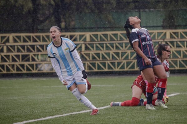 Magallanes golpea y vence a Deportes Recoleta