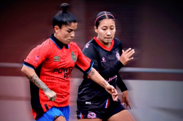 Javiera Roa comienza con gol la temporada en Municipal