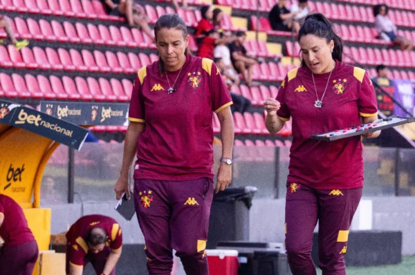 Macarena Deichler no continuará dirigiendo a Sport Recife