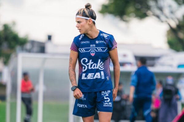 Lesly Olivares termina su etapa en Fortaleza de Colombia