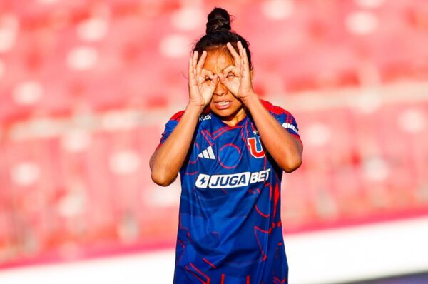 Universidad de Chile cierra la fase regular con triunfo ante Huachipato