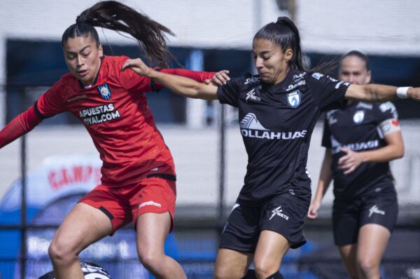 Huachipato reparte puntos con Deportes Iquique en partido pendiente